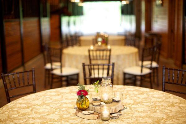 sophisticated-stable-wedding-in-alabama