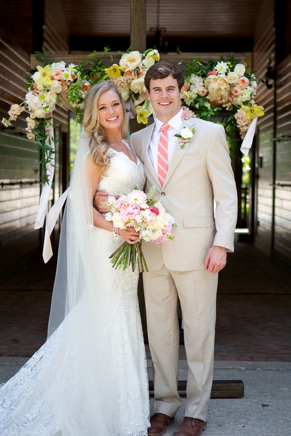sophisticated-stable-wedding-in-alabama