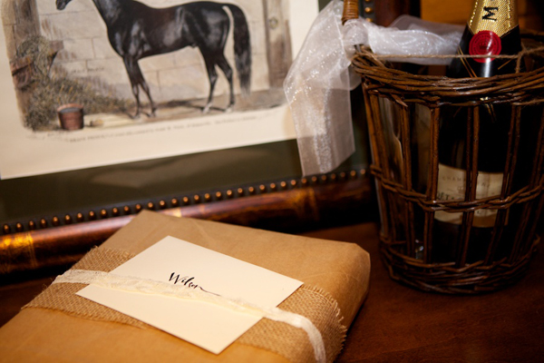 sophisticated-stable-wedding-in-alabama