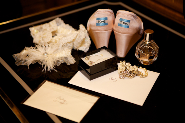 sophisticated-stable-wedding-in-alabama