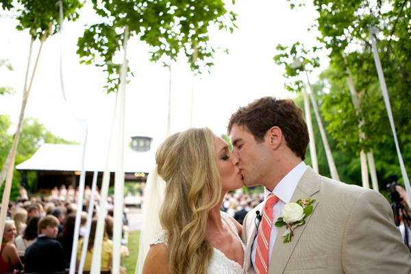 sophisticated-stable-wedding-in-alabama