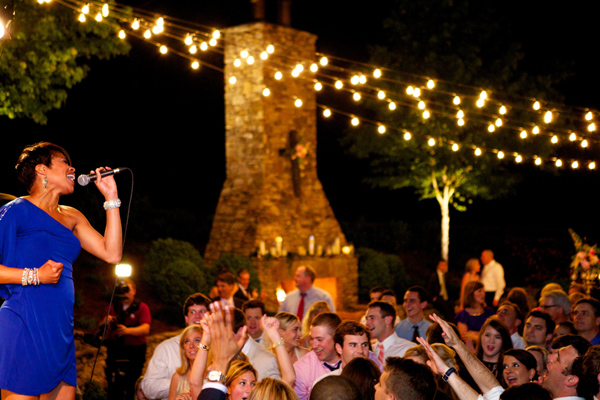 sophisticated-stable-wedding-in-alabama