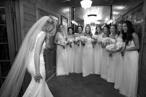 sophisticated-stable-wedding-in-alabama