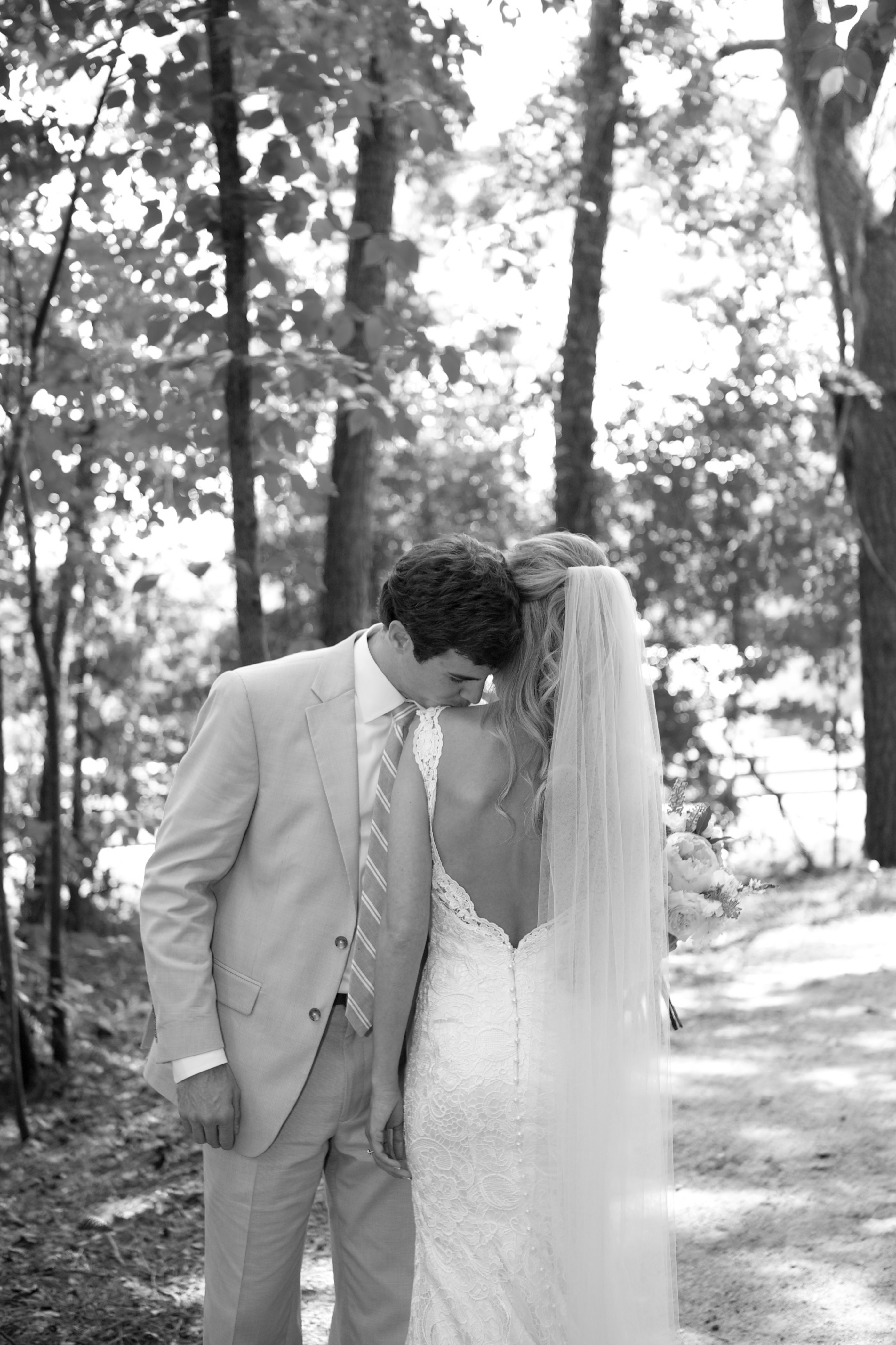 sophisticated-stable-wedding-in-alabama