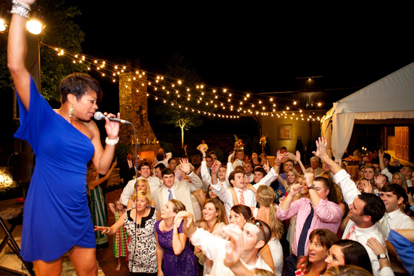 sophisticated-stable-wedding-in-alabama