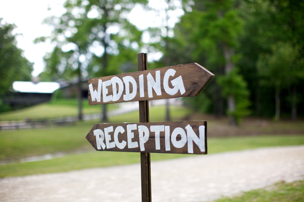 sophisticated-stable-wedding-in-alabama