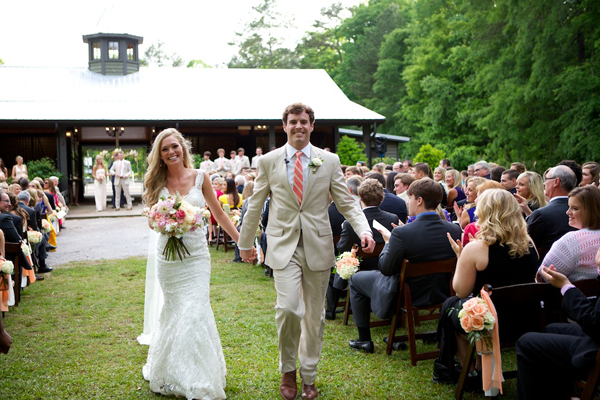 sophisticated-stable-wedding-in-alabama