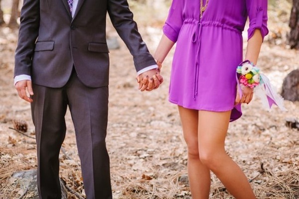 surprise-engagement-session
