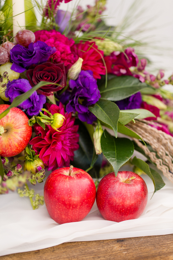 sweet-but-sophisticated-jewel-wedding