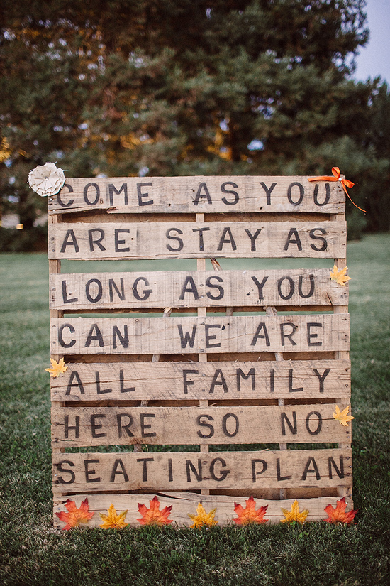 Sweet Country wedding in the Orchard by Heather Elizabeth Photography