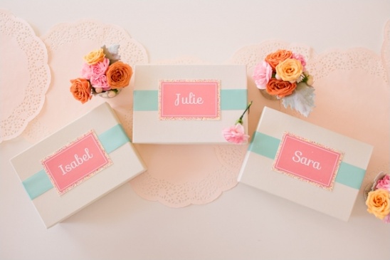 mint and pink bridesmaid boxes