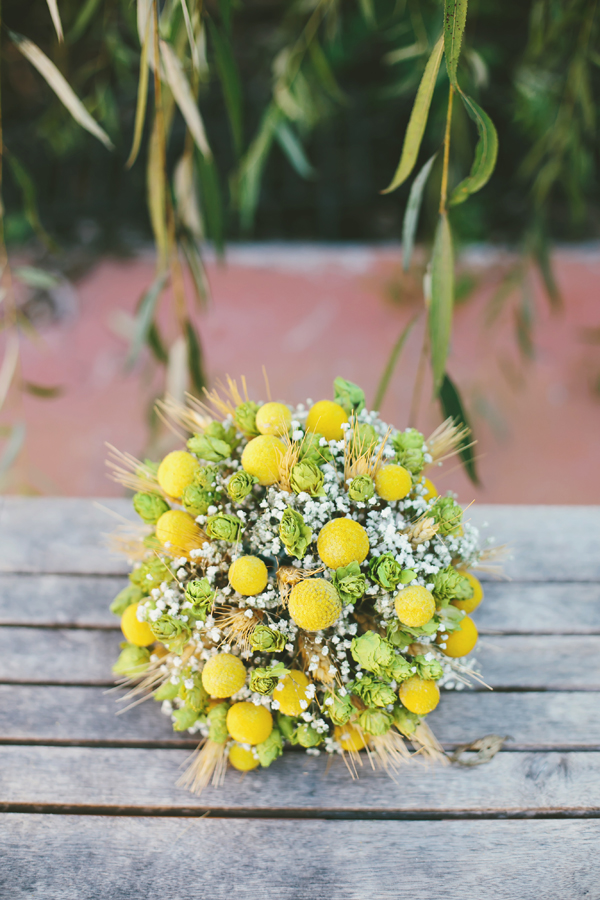 yellow-and-white-wedding-with-lots-of