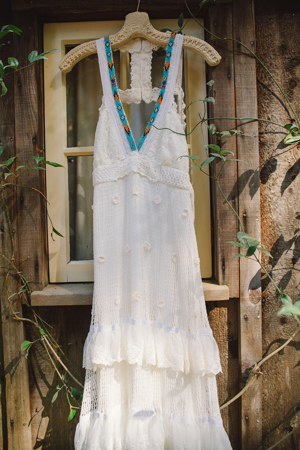 bohemian-diy-wedding-for-under-10k