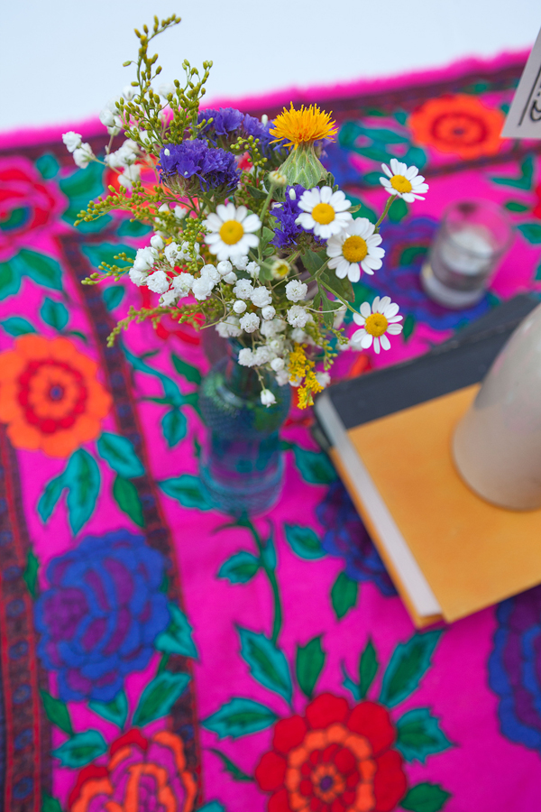 bohemian-diy-wedding-for-under-10k