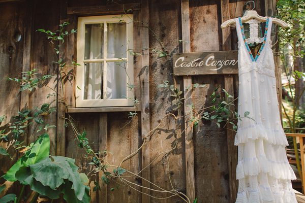bohemian-diy-wedding-for-under-10k