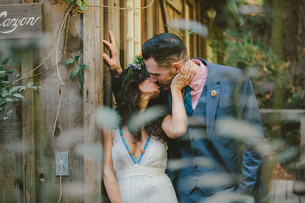 bohemian-diy-wedding-for-under-10k