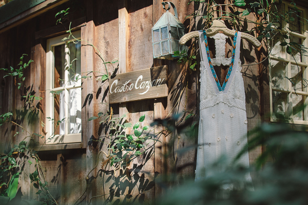 bohemian-diy-wedding-for-under-10k
