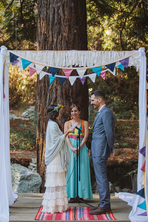 bohemian-diy-wedding-for-under-10k