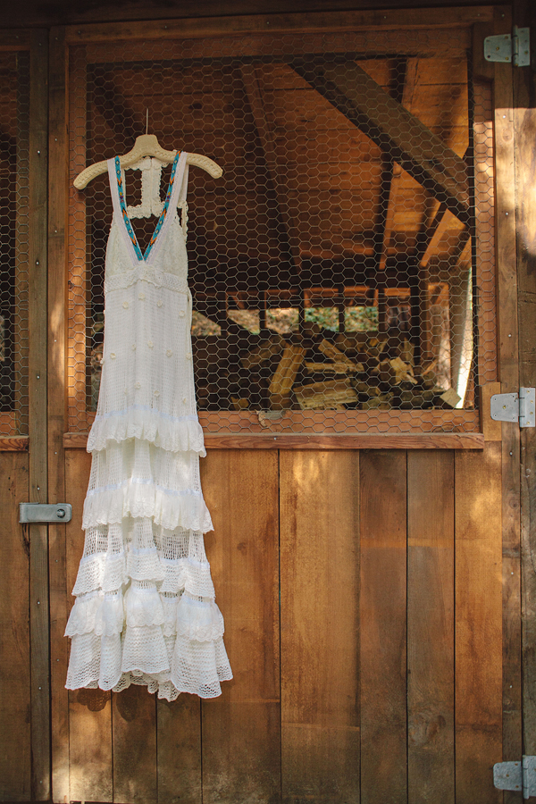 bohemian-diy-wedding-for-under-10k
