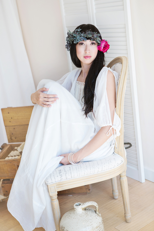 bright-bold-berry-wedding