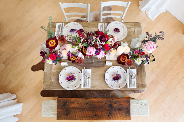 bright-bold-berry-wedding