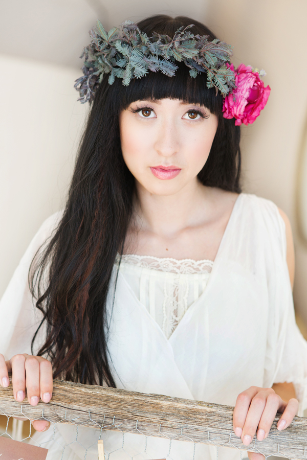 bright-bold-berry-wedding