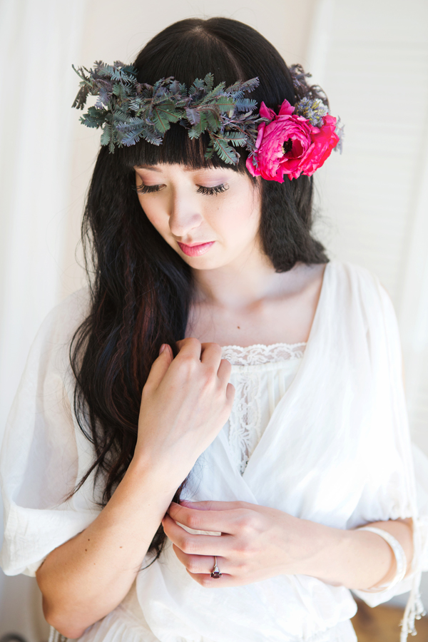 bright-bold-berry-wedding