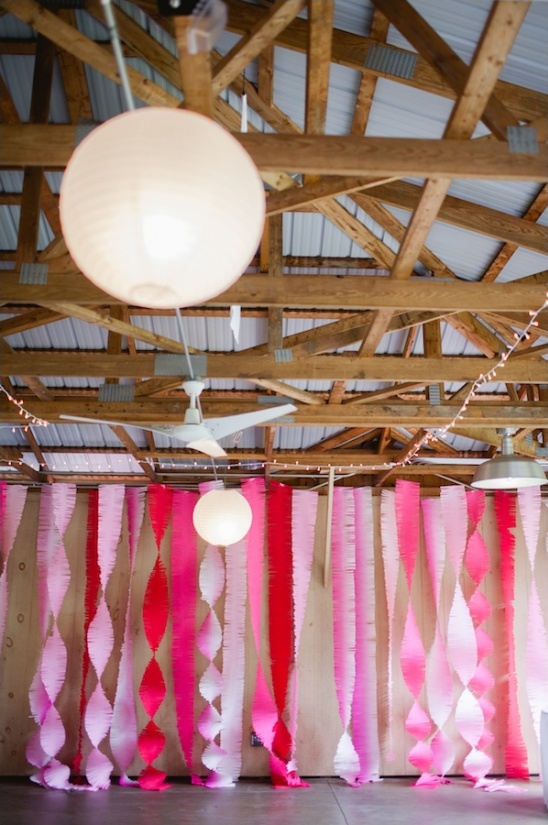 hot pink fringe streamers for wedding decor