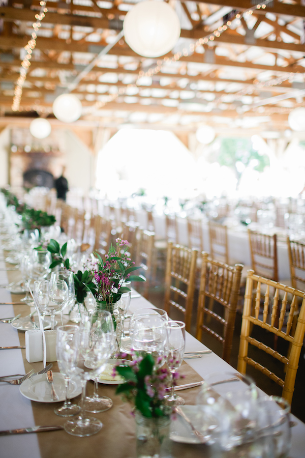 dainty-wedding-with-pops-of-pink
