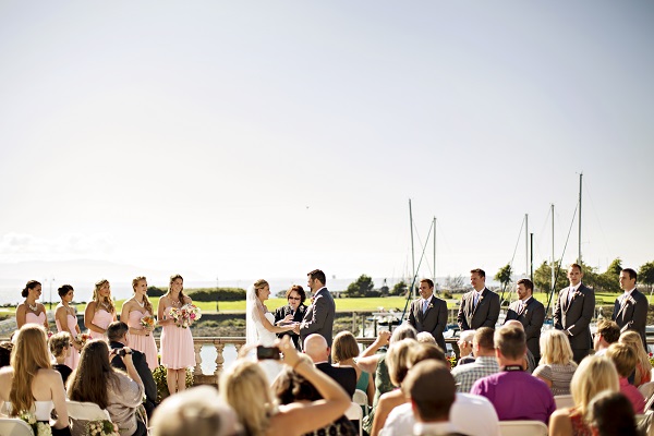 funky-seaside-wedding-in-seattle