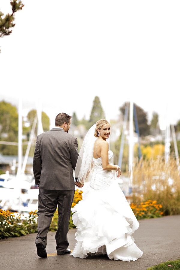 funky-seaside-wedding-in-seattle