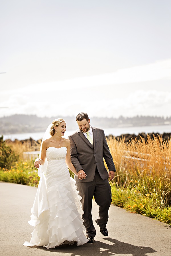 funky-seaside-wedding-in-seattle