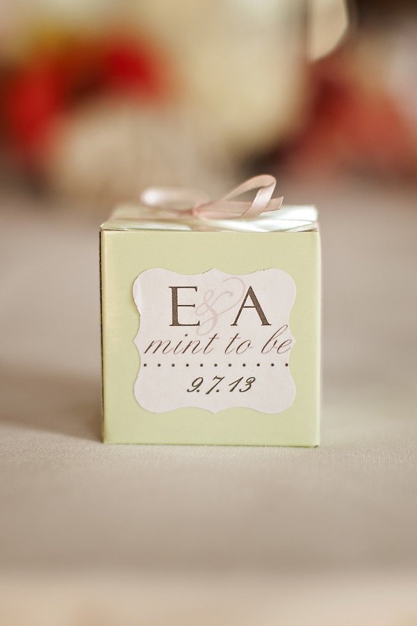 funky-seaside-wedding-in-seattle
