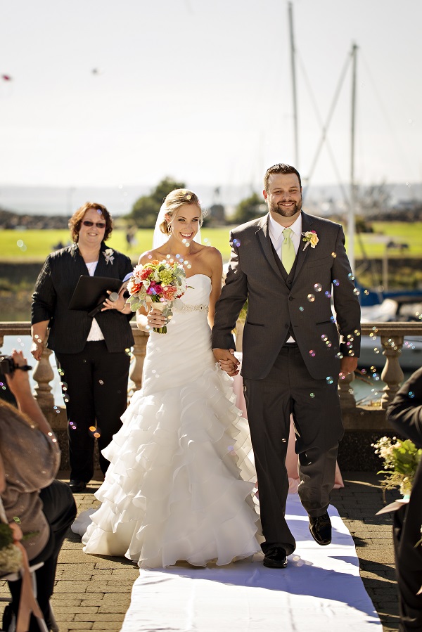 funky-seaside-wedding-in-seattle
