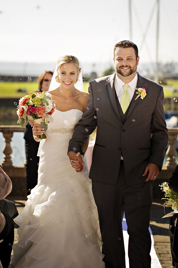 funky-seaside-wedding-in-seattle