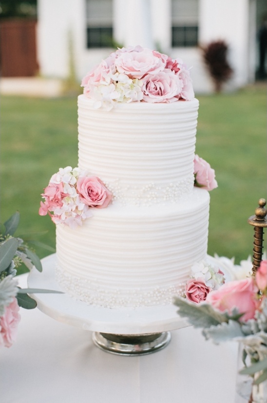 pink and white elegant wedding cake