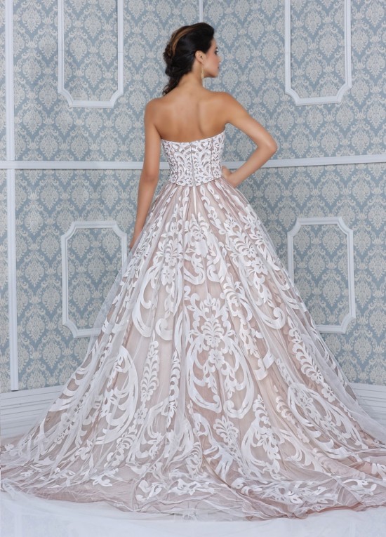 impression-bridal-wedding-gowns