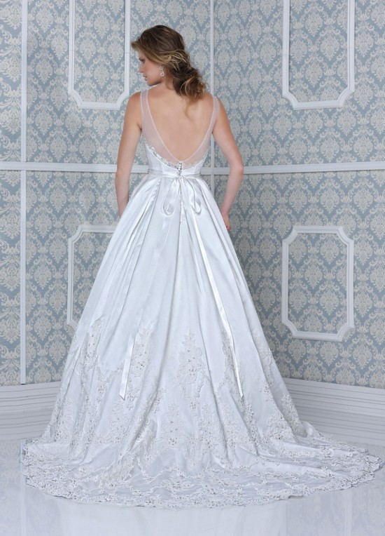 impression-bridal-wedding-gowns