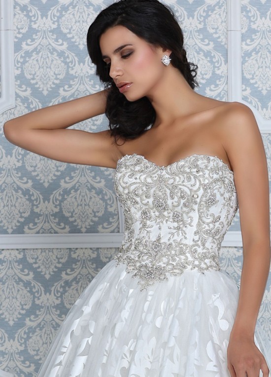 impression-bridal-wedding-gowns