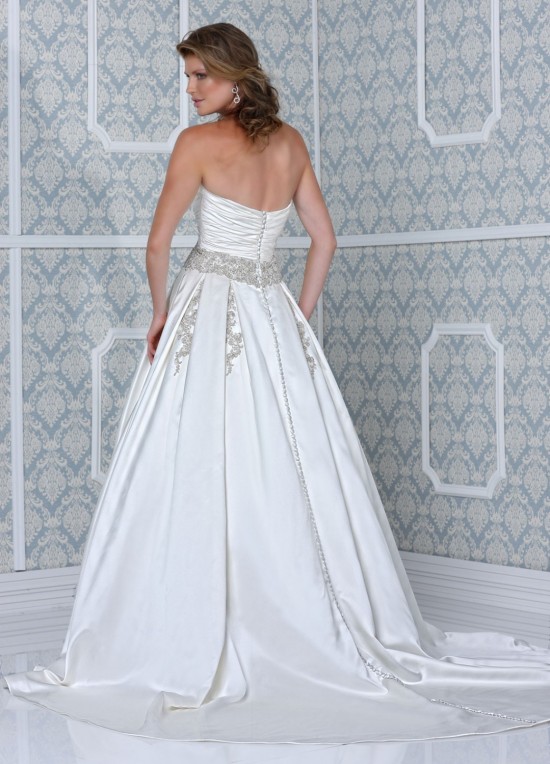 impression-bridal-wedding-gowns