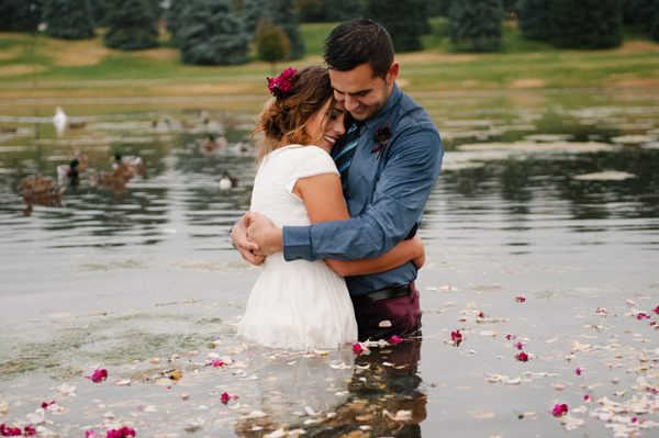 intimate-earthy-wedding