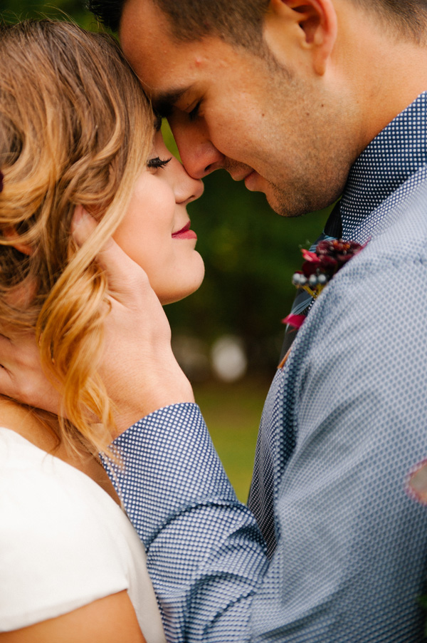 intimate-earthy-wedding