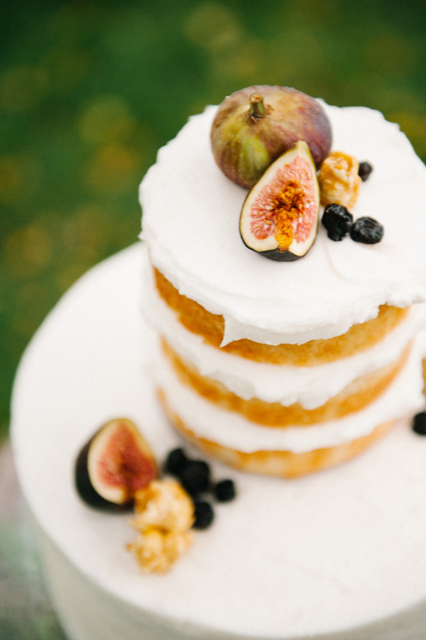 intimate-earthy-wedding