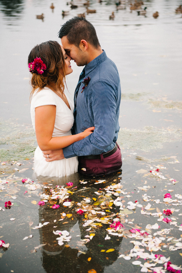 intimate-earthy-wedding