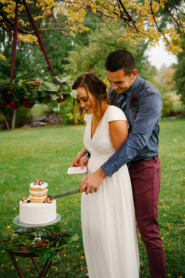 intimate-earthy-wedding