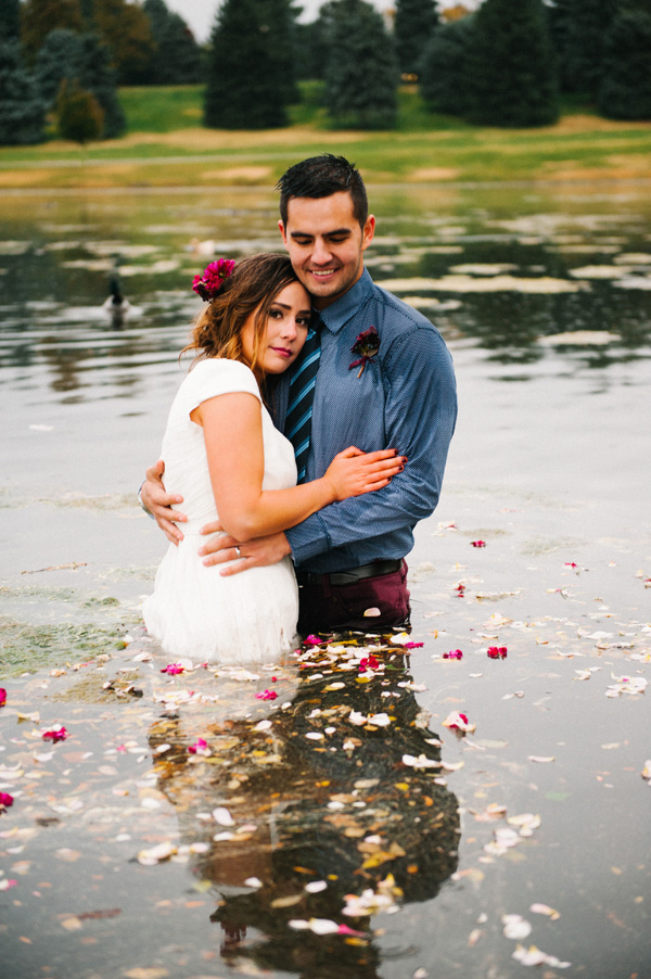intimate-earthy-wedding