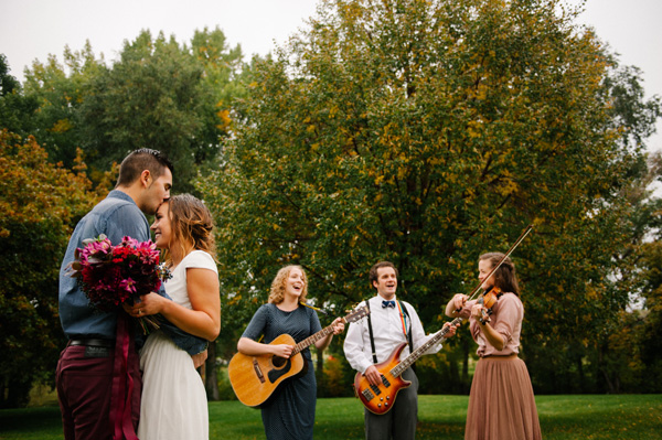 intimate-earthy-wedding