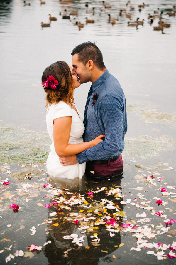 intimate-earthy-wedding
