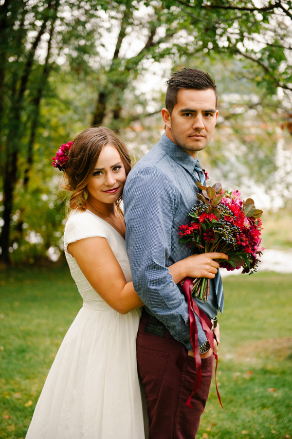 intimate-earthy-wedding