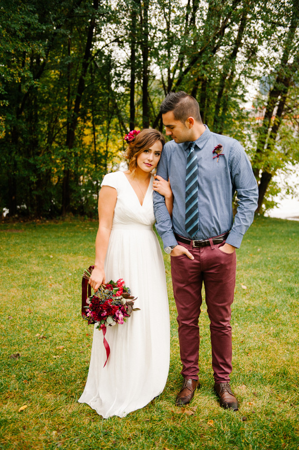 intimate-earthy-wedding